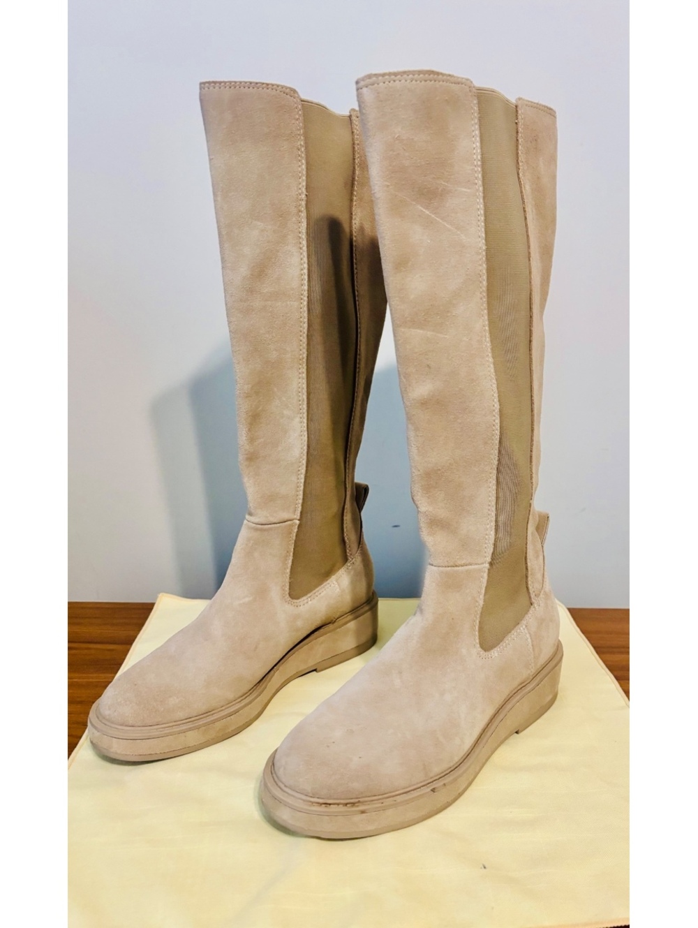 Dolce Vita beige tall suede boots Size 8 Knee High Stylish Comfortable
